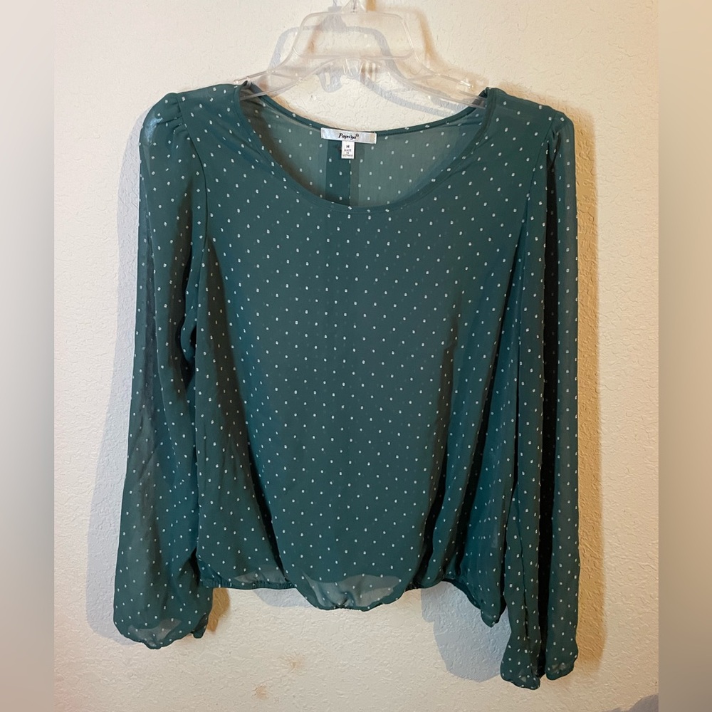 Women’s Papaya Blouse Size Medium